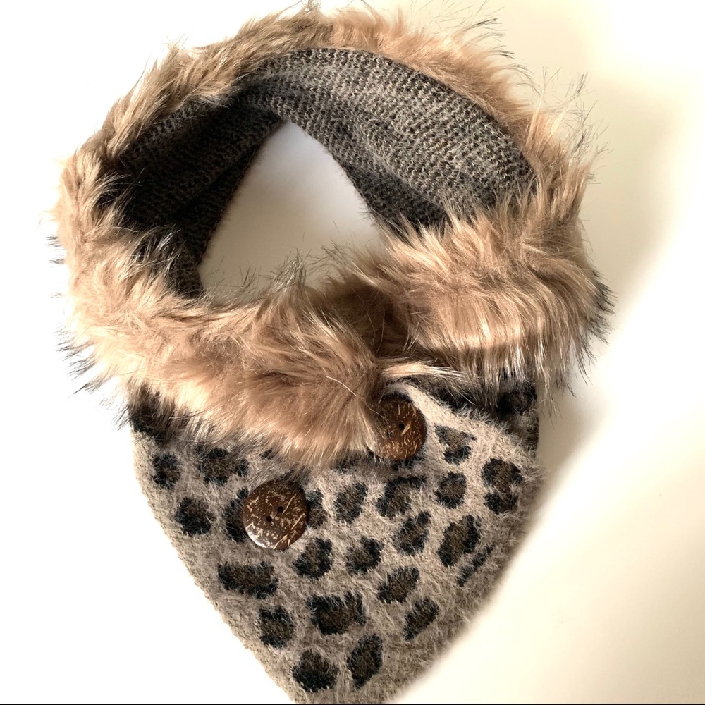 Faux Fur Animal Print Collar Scarf